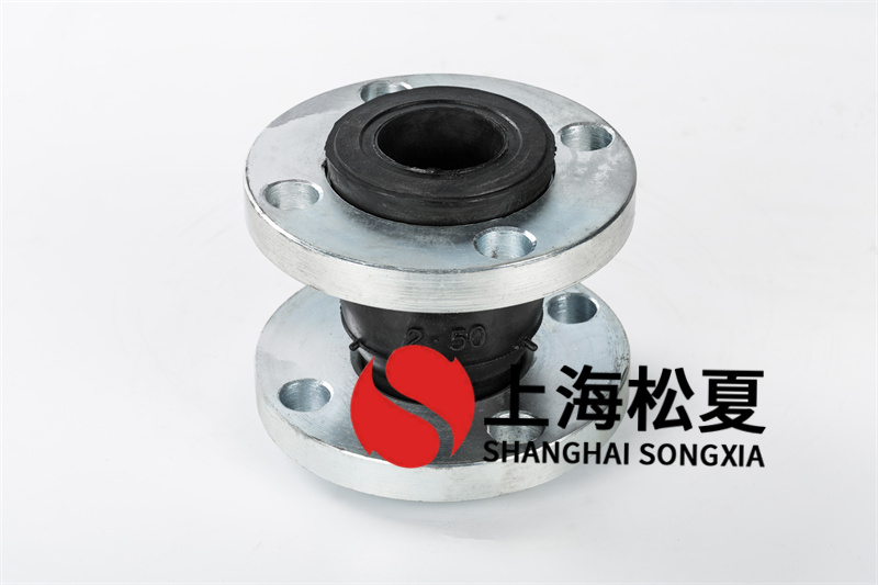 橡膠軟連接在化工設(shè)備管道連接中是否可以替代伸縮器？